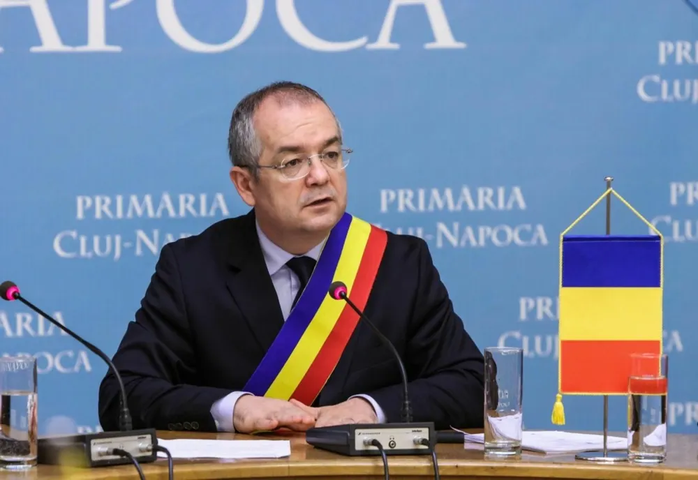 Emil Boc insista pe reorganizarea administrativă a României: ”Suntem cu un pas în Uniunea Europeană şi cu unul în comunism”