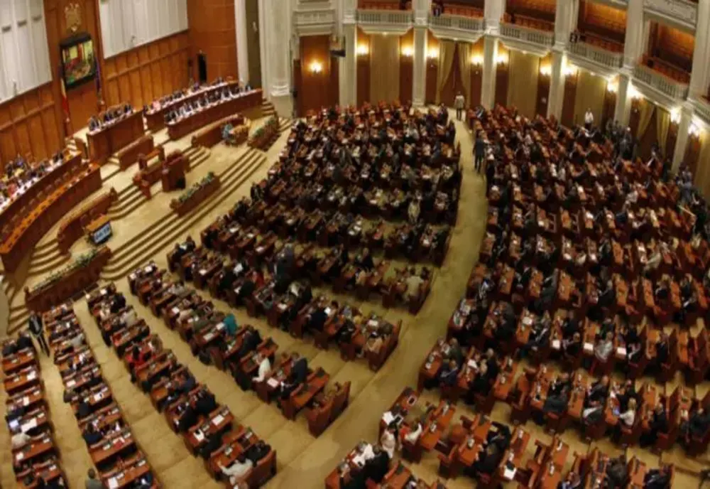 ȘEDINȚA DE PLEN UNDE URMA SĂ FIE DEZBĂTUTĂ DEMISIA LUI KLAUS IOHANNIS A FOST ANULATĂ