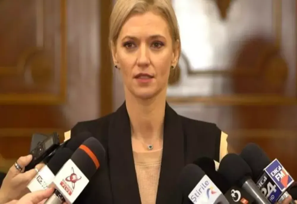 Alina Gorghiu: Nu vreau să mai insistăm pe rotativă. Ea se va produce atunci când coaliţia va decide. Numele miniştrilor pentru mine sunt neimportante