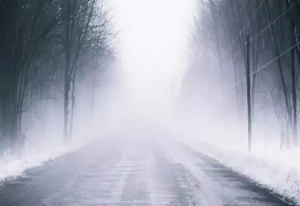 Prognoza meteo: Cod galben de ninsori, intensificări ale vântului şi polei, până vineri