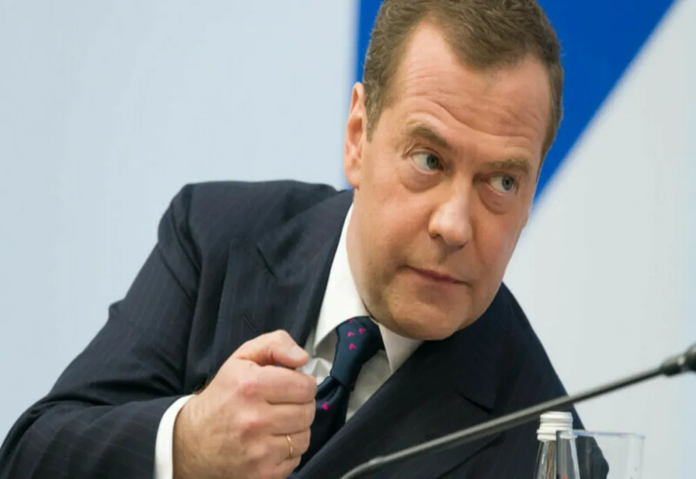 MEDVEDEV AFIRMĂ CĂ NU VOR EXISTA DISCUŢII DE PACE CU KIEVUL DUPĂ INCURSIUNEA UCRAINEANĂ ÎN REGIUNEA KURSK