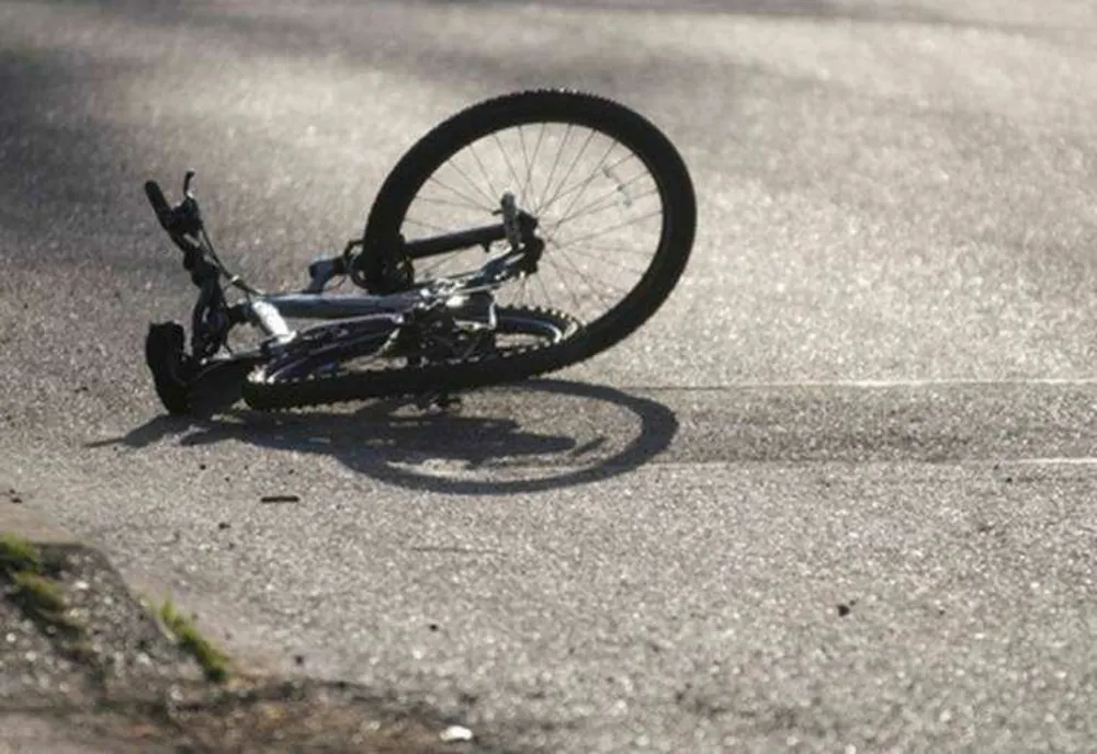 Clujean arestat preventiv după ce a jefuit un polonez de 73 de ani aflat în turul României pe bicicletă