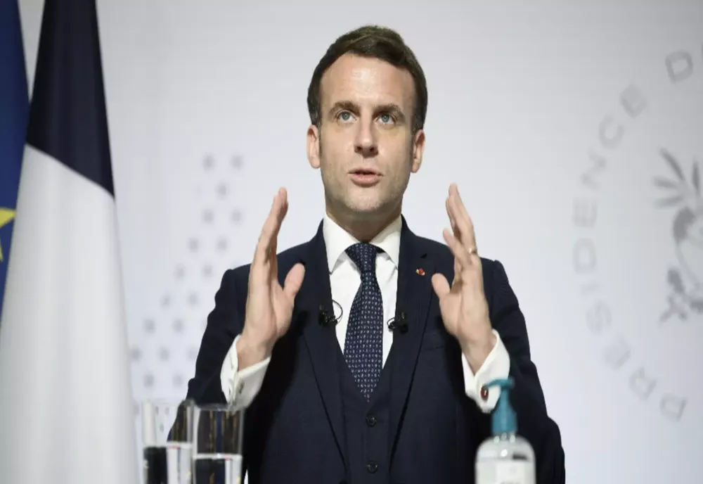 Președintele Macron cere o uniune republicană împotriva extremei dreapta