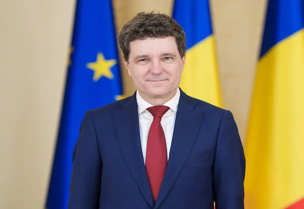 NICUȘOR DAN SE ÎNTÂLNEȘTE CU LIDERII PARTIDELOR PRO-OCCIDENTALE PENTRU FORMAREA NOULUI GUVERN