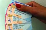 De la 1 septembrie, sunt români care pot renunța la cardul de sănătate. Pot folosi un alt document