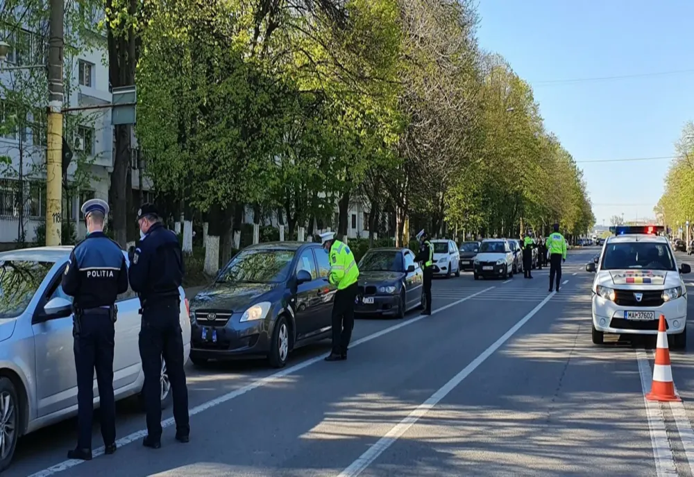 Polițist, lovit cu mașina de o femeie în timpul unei razii, la intrarea în Capitală dinspre Voluntari