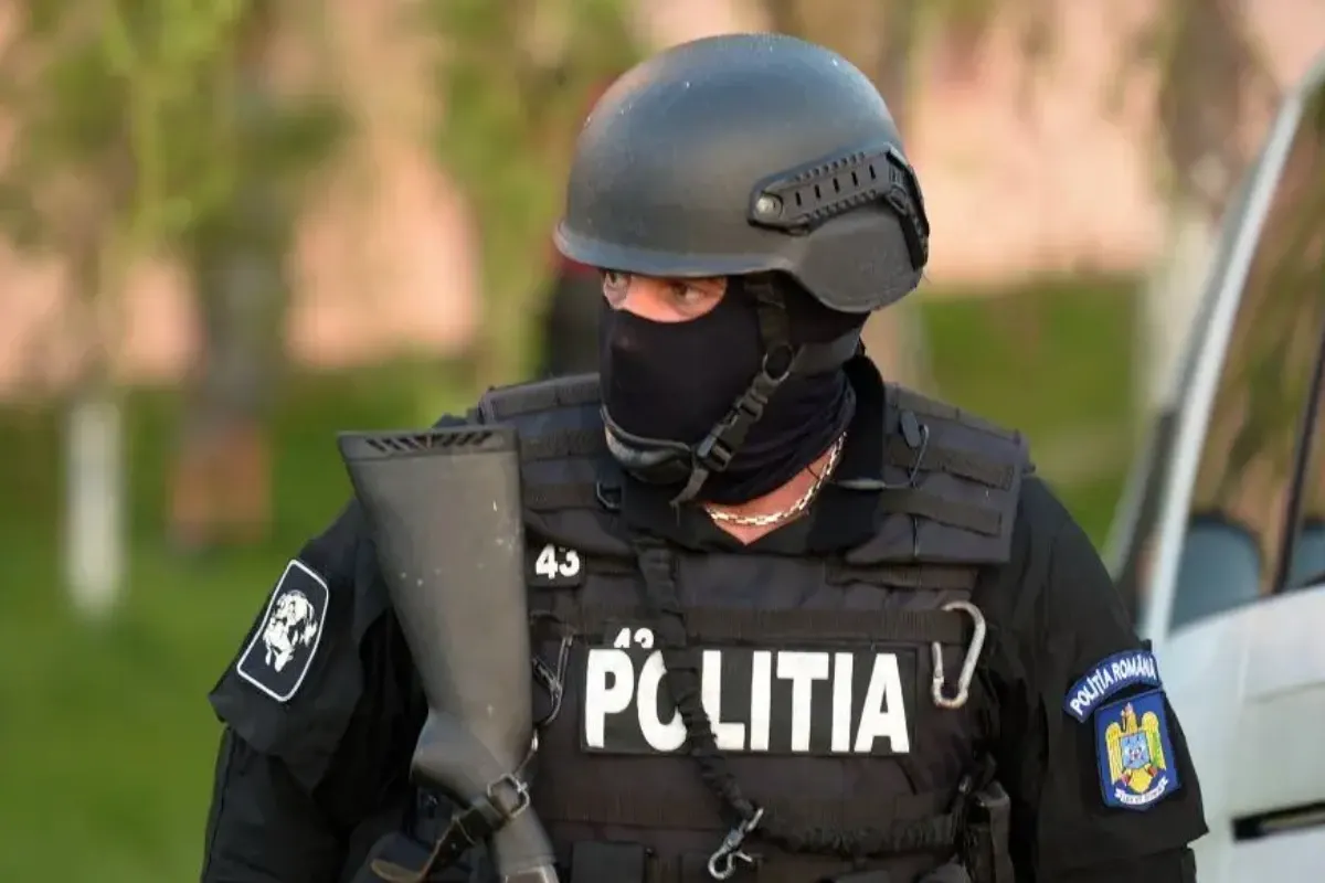 Percheziții în mai multe județe din țară