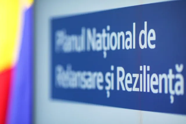 România, în fața unei perioade economice dificile. Avertisment privind PNRR, deficitul și datoria publică